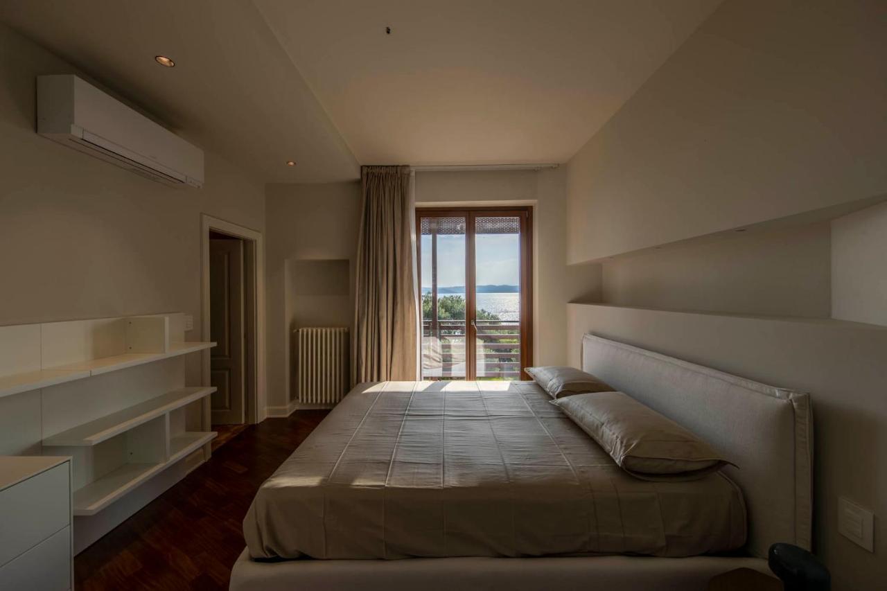 Villa Giustiniani ซีร์มิโอเน ภายนอก รูปภาพ